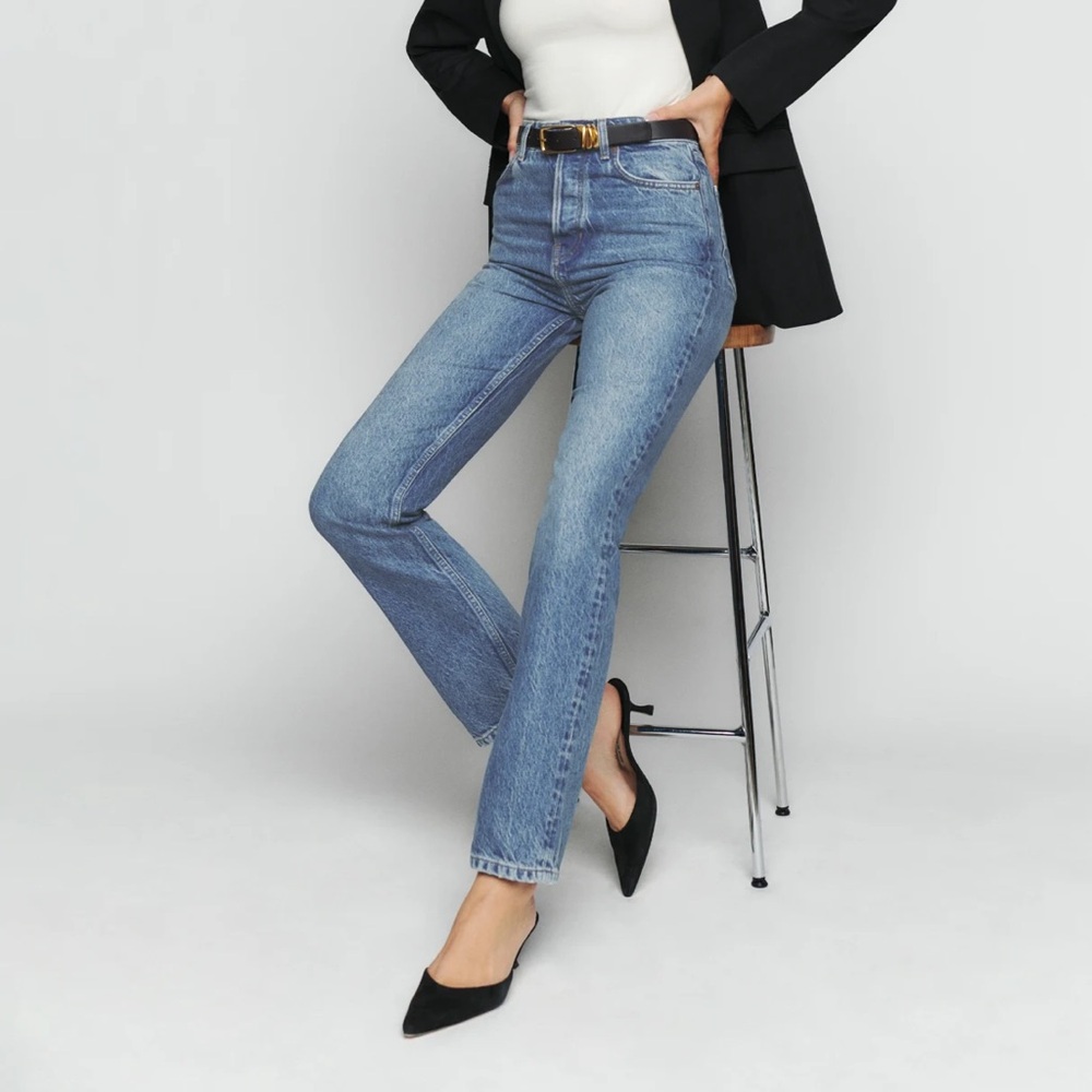 NWT Cynthia High Rise Straight Jeans